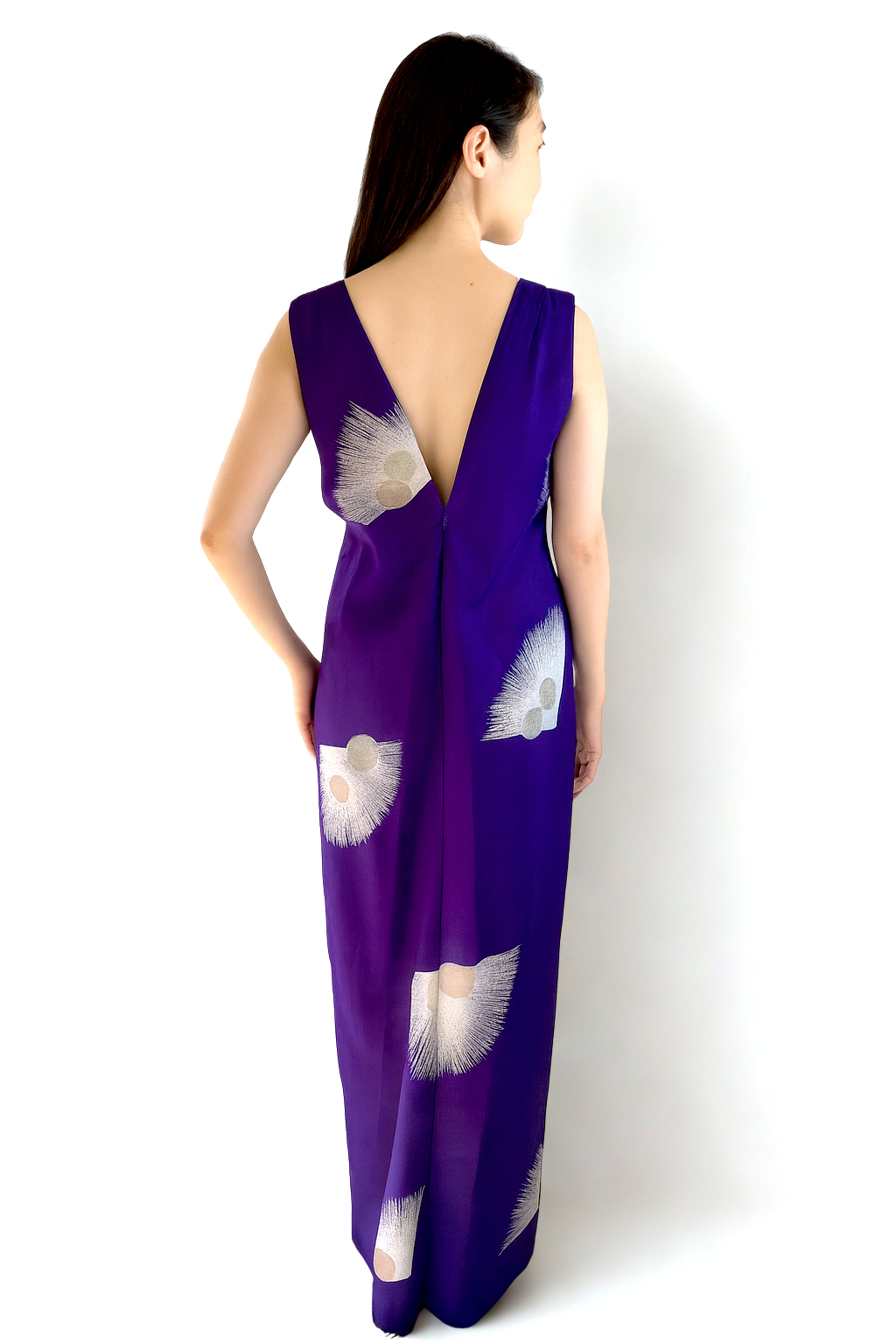 扇刺繍シースルードレス/バックスタイル